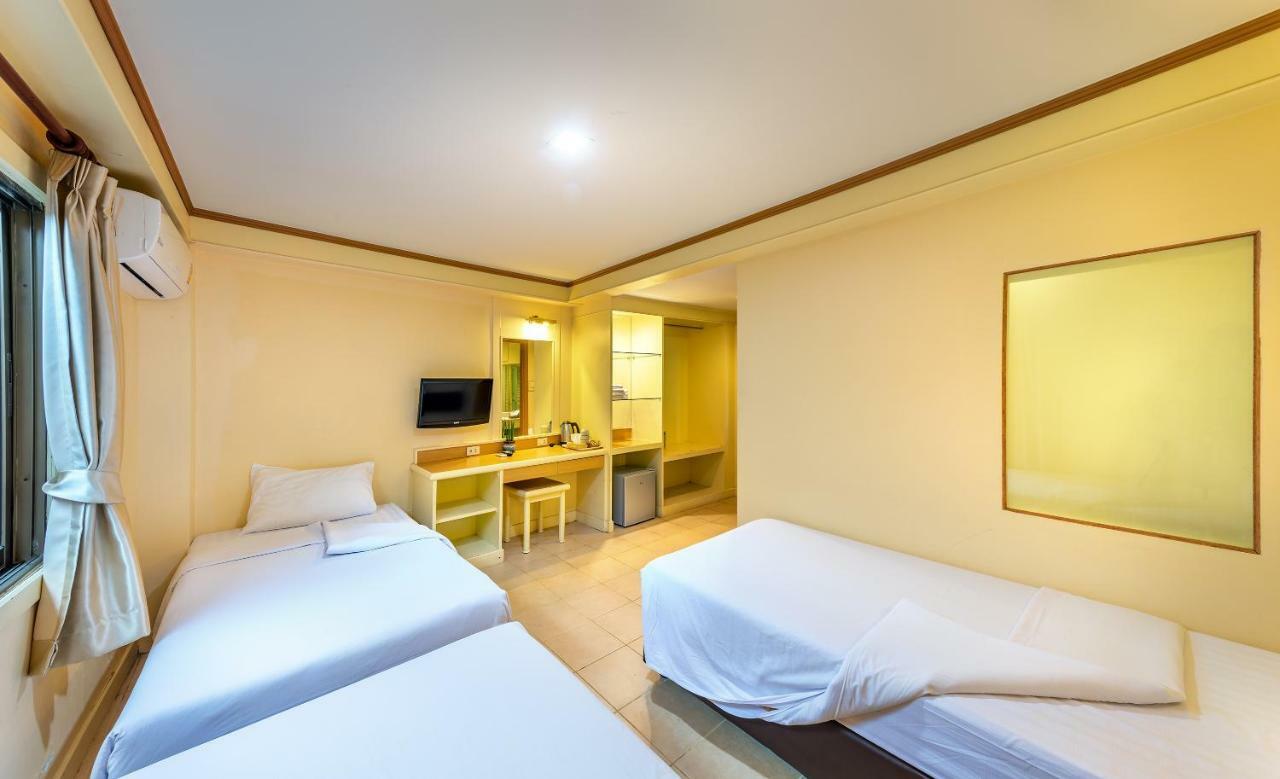 Patong Beachfront Boutique Hotel Dış mekan fotoğraf