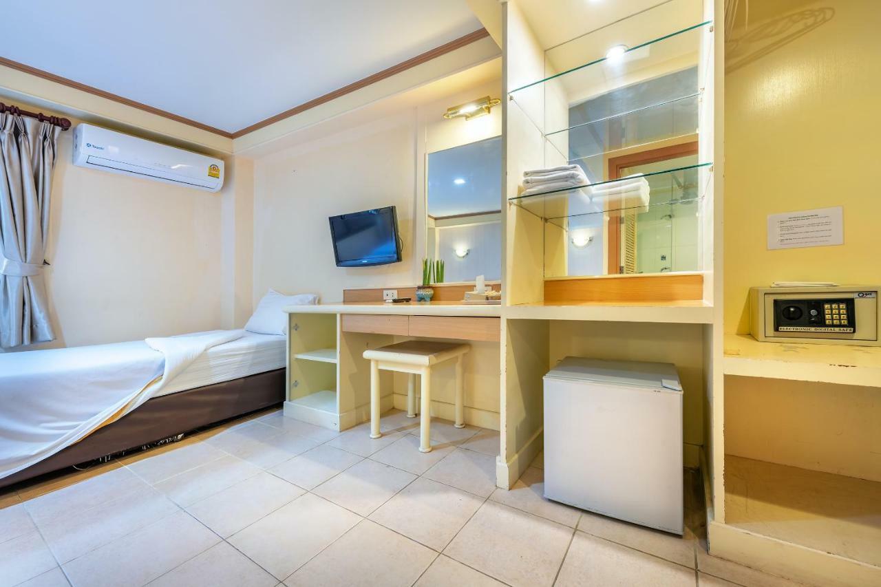 Patong Beachfront Boutique Hotel Dış mekan fotoğraf