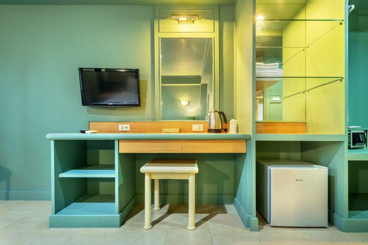 Patong Beachfront Boutique Hotel Dış mekan fotoğraf