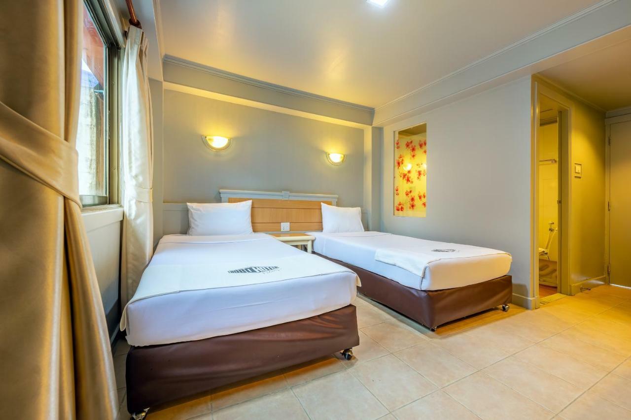Patong Beachfront Boutique Hotel Dış mekan fotoğraf