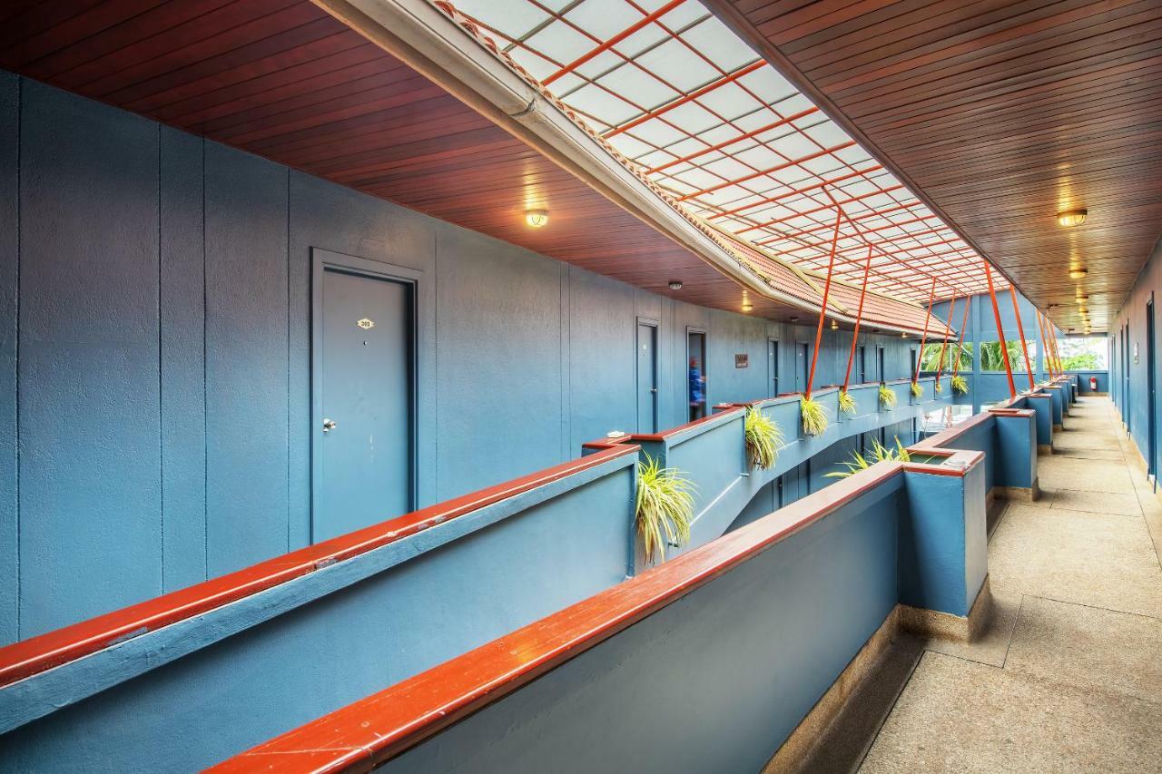Patong Beachfront Boutique Hotel Dış mekan fotoğraf